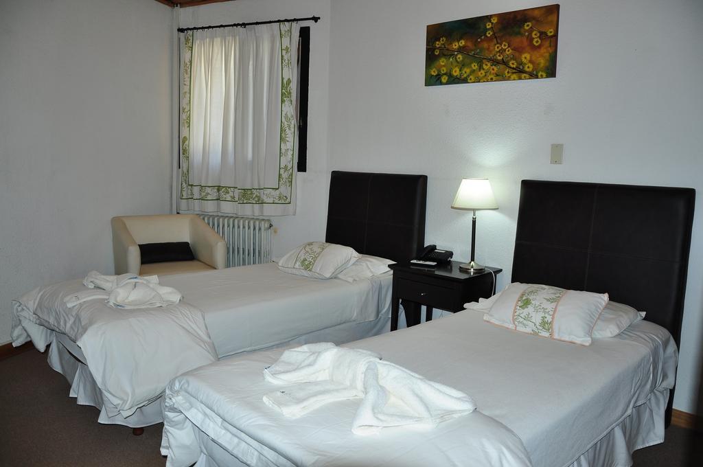 Hotel Y Cabanas Del Nevado カビアウエ 部屋 写真