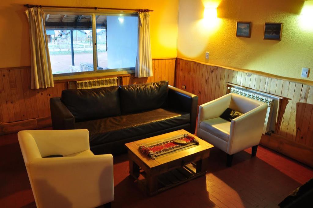 Hotel Y Cabanas Del Nevado カビアウエ エクステリア 写真